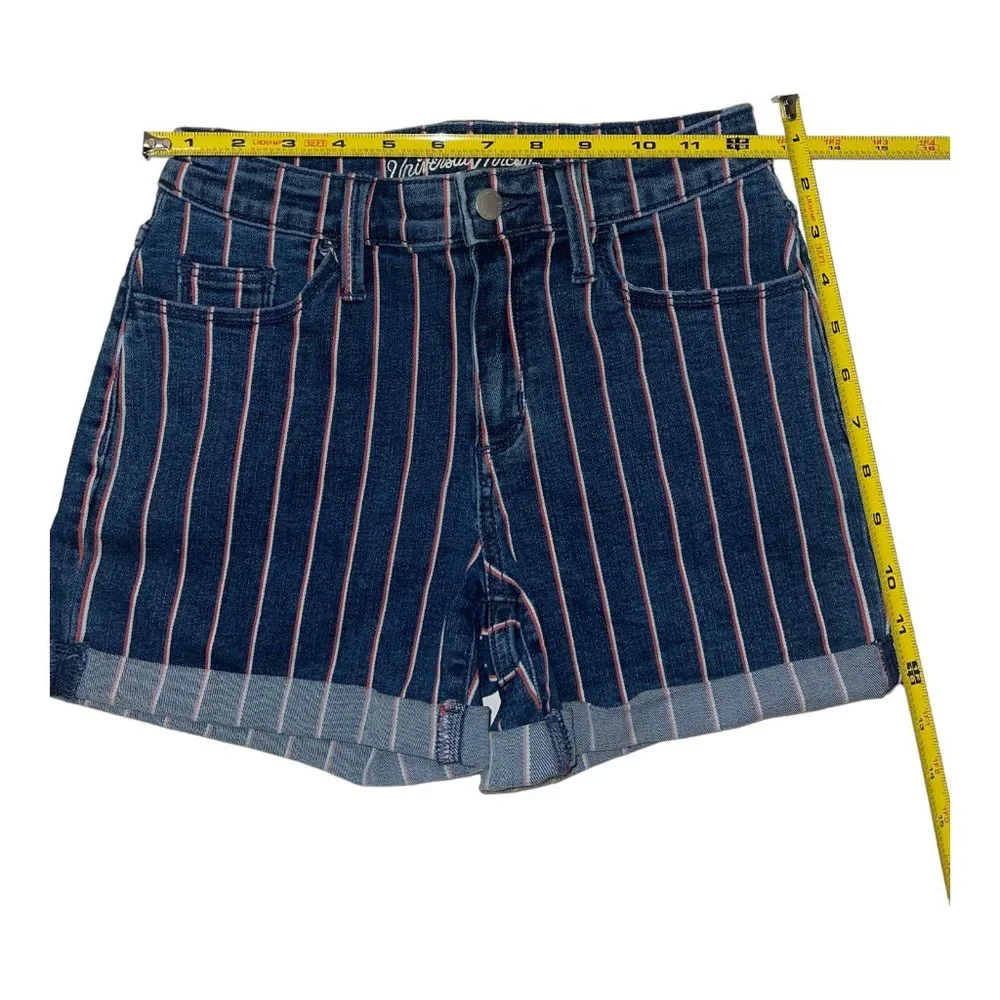 Universal Tread High Rise Red white and blue striped shorts women's size 00/24 - Picture 3 of 9